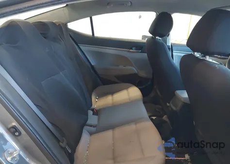 2018 Hyundai Elantra Se z USA, uszkodzony, nr VIN KMHD74LF8JU623831